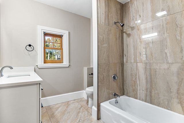 62 Chestnut Street Unit 2, Saugus, MA 01906