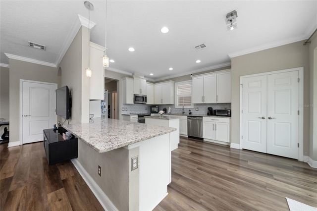 5924 PAXTON COURT, Apopka, FL 32703