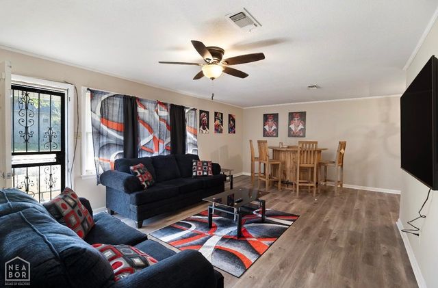 2004 S Kathleen, Jonesboro, AR 72401