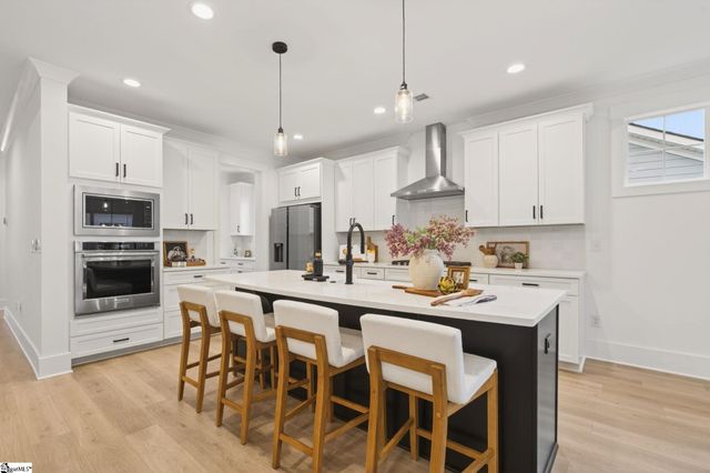 125 Coppa Court, Fountain Inn, SC 29644
