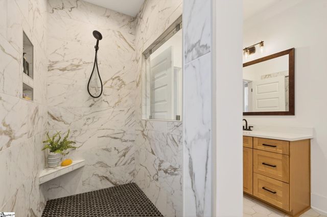 125 Coppa Court, Fountain Inn, SC 29644