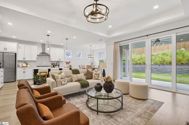 125 Coppa Court, Fountain Inn, SC 29644