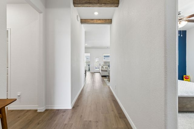 3600 Bedrock Way, Aubrey, TX 76227