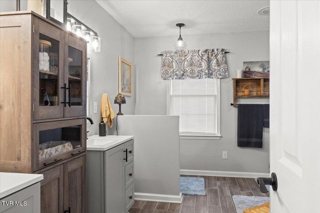 12425 Prices Bridge Road, Glade Spring, VA 24340