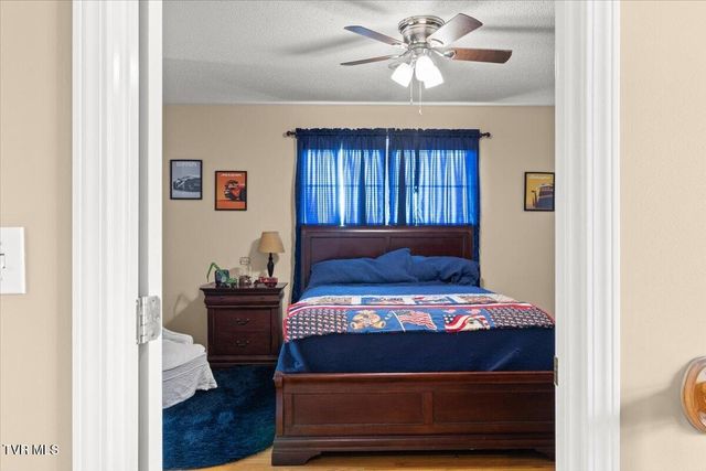 12425 Prices Bridge Road, Glade Spring, VA 24340