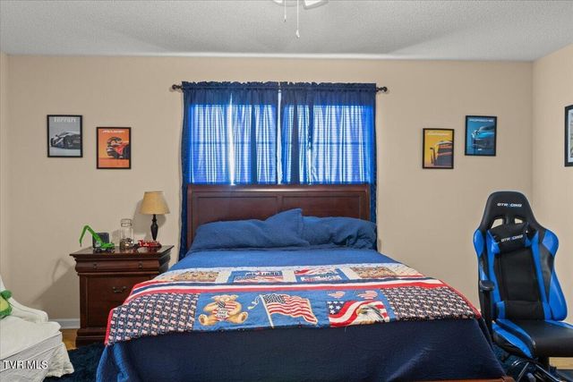 12425 Prices Bridge Road, Glade Spring, VA 24340