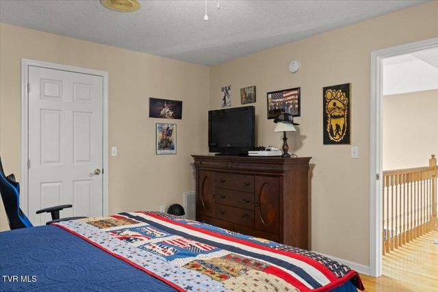 12425 Prices Bridge Road, Glade Spring, VA 24340