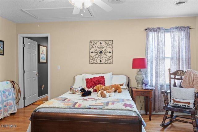 12425 Prices Bridge Road, Glade Spring, VA 24340