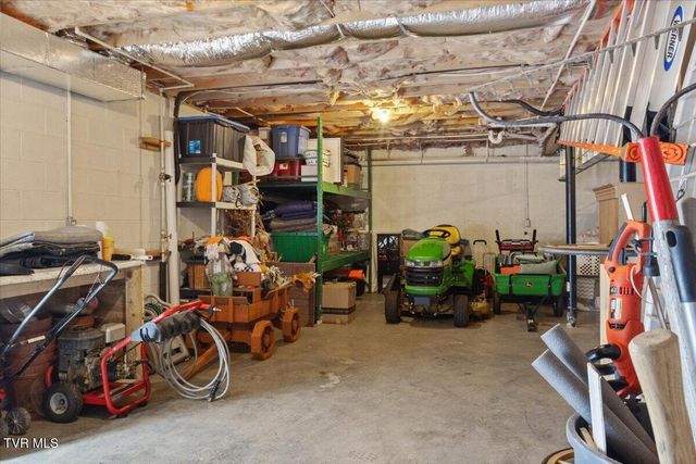 12425 Prices Bridge Road, Glade Spring, VA 24340