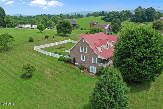 12425 Prices Bridge Road, Glade Spring, VA 24340