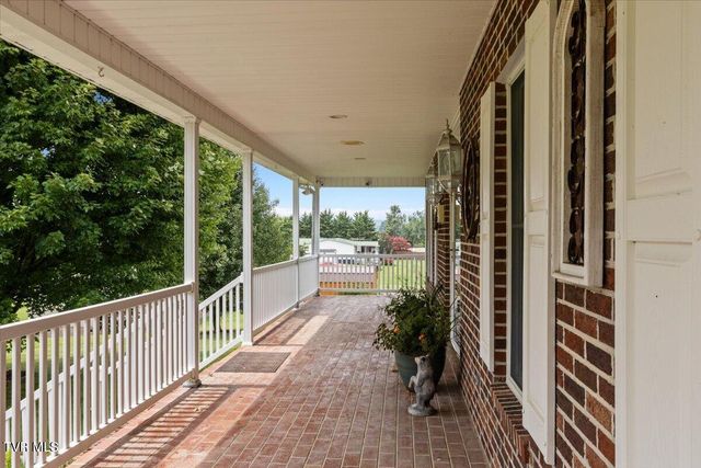 12425 Prices Bridge Road, Glade Spring, VA 24340