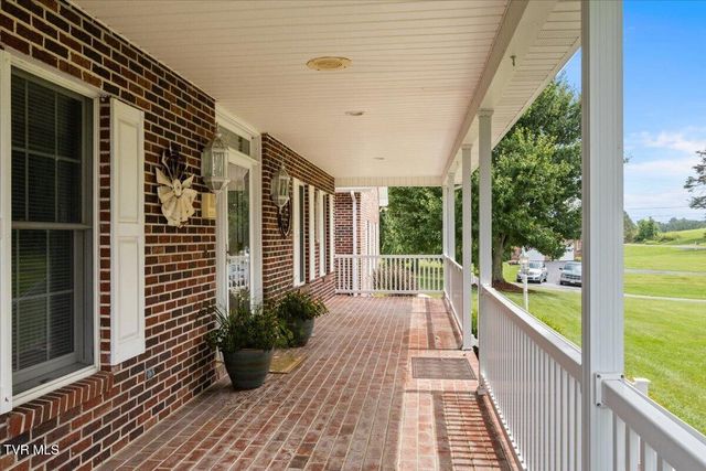 12425 Prices Bridge Road, Glade Spring, VA 24340