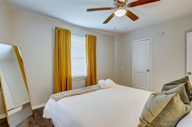 4440 Castor Street, Houston, TX 77022