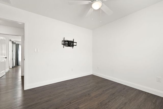 909 Pine Hill Brock Road, London, KY 40741