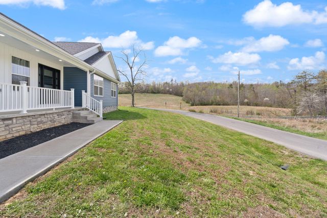 909 Pine Hill Brock Road, London, KY 40741