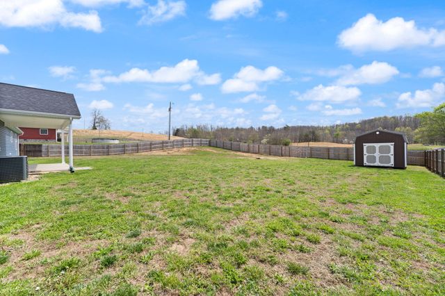 909 Pine Hill Brock Road, London, KY 40741