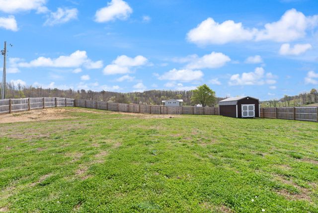 909 Pine Hill Brock Road, London, KY 40741