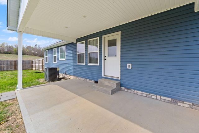 909 Pine Hill Brock Road, London, KY 40741