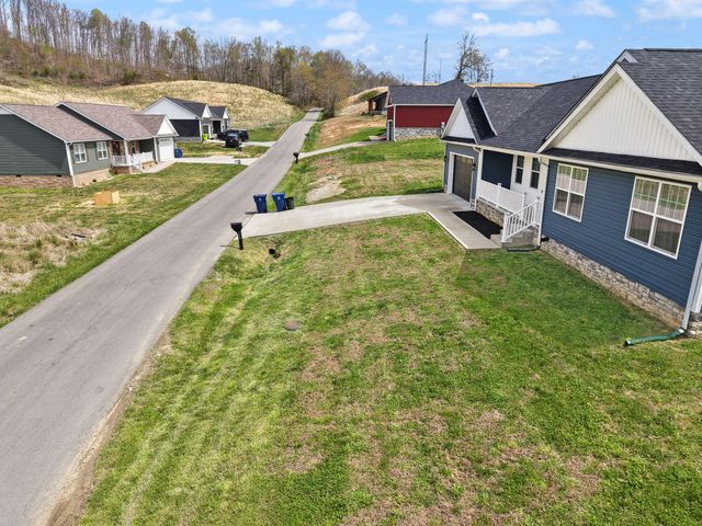 909 Pine Hill Brock Road, London, KY 40741