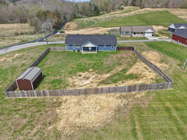 909 Pine Hill Brock Road, London, KY 40741