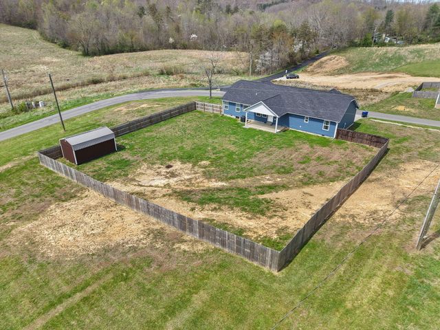 909 Pine Hill Brock Road, London, KY 40741