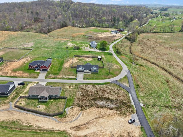 909 Pine Hill Brock Road, London, KY 40741