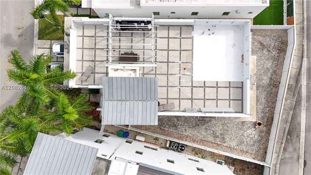 8340 NW 33 Terrace, Doral, FL 33122
