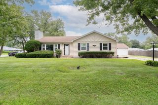 1098 Karner Drive, Joliet, IL 60433