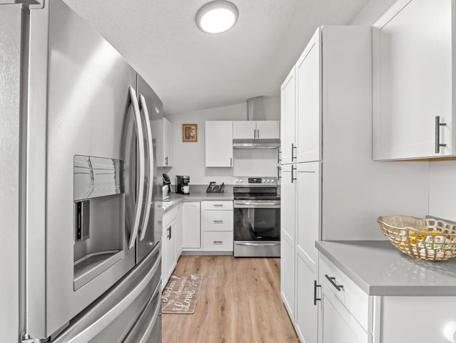 2564 Crescent Avenue, Clovis, CA 93612