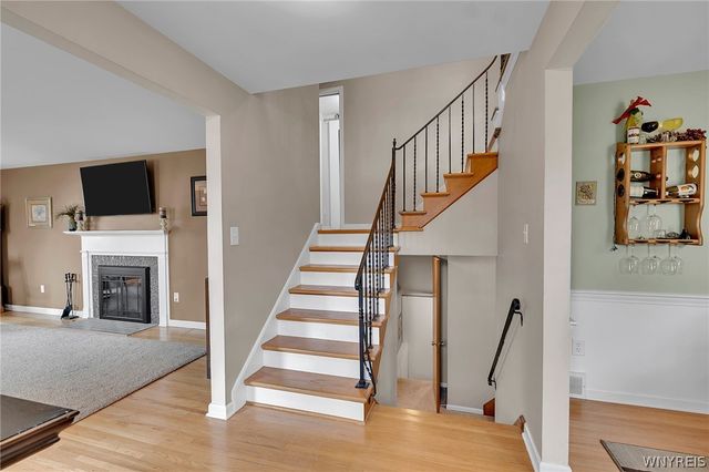 17 Fox Chapel Court, Amherst, NY 14221