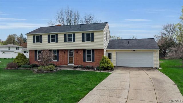 17 Fox Chapel Court, Amherst, NY 14221