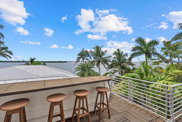 10216 46TH AVENUE W, Bradenton, FL 34210