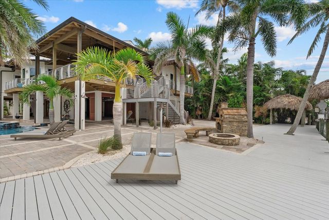 10216 46TH AVENUE W, Bradenton, FL 34210