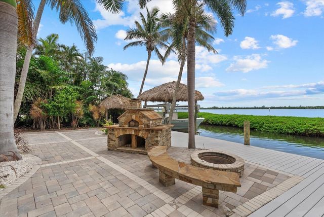 10216 46TH AVENUE W, Bradenton, FL 34210