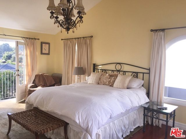 13219 ROSE Avenue, Los Angeles, CA 90066