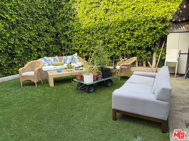 13219 ROSE Avenue, Los Angeles, CA 90066