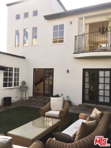 13219 ROSE Avenue, Los Angeles, CA 90066