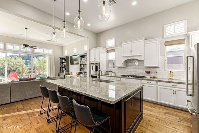 9921 E JAEGER Street, Mesa, AZ 85207