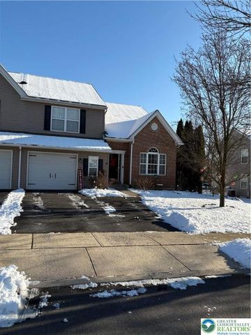 1525 Cambridge Drive, Lower Macungie Twp, PA 18062