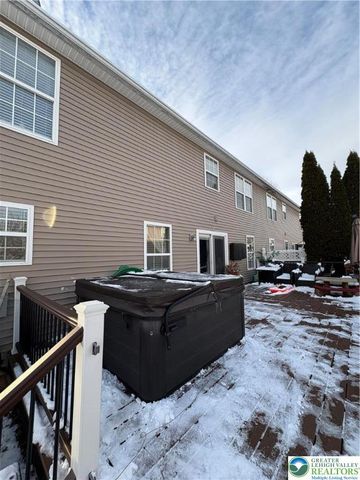 1525 Cambridge Drive, Lower Macungie Twp, PA 18062