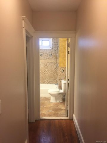 14 Bonnell Street, Middletown, NY 10940
