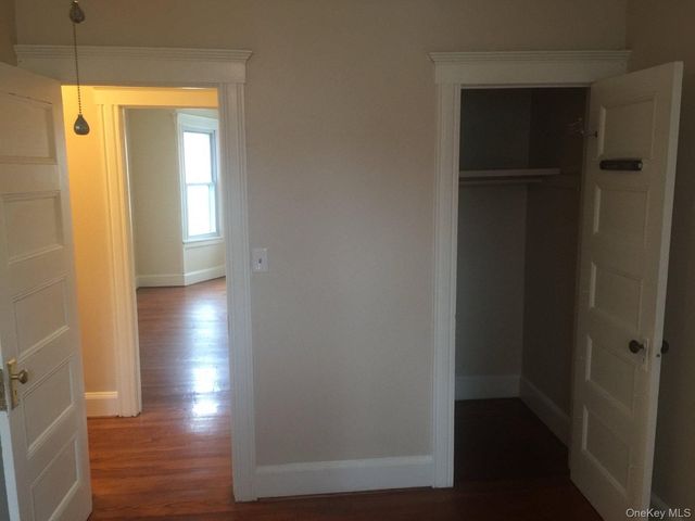 14 Bonnell Street, Middletown, NY 10940