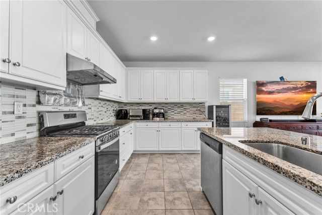 2827 E Banner, Ontario, CA 91762