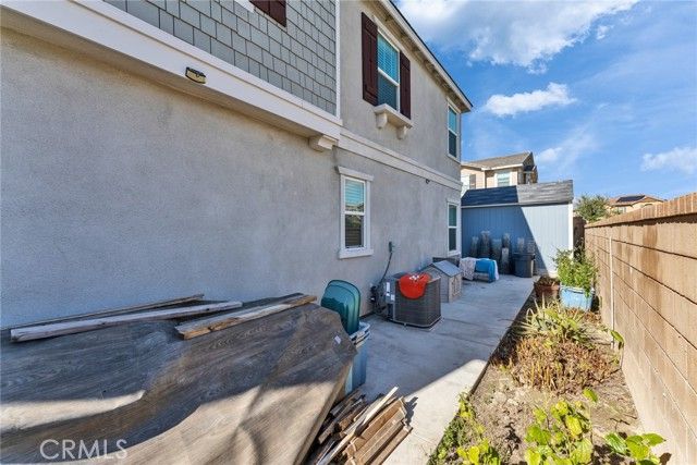 2827 E Banner, Ontario, CA 91762