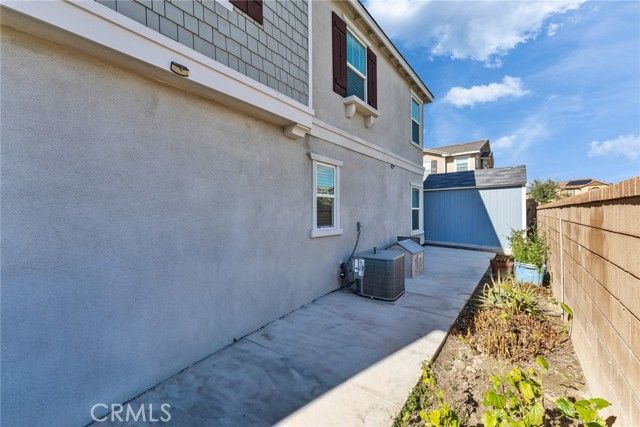 2827 E Banner, Ontario, CA 91762