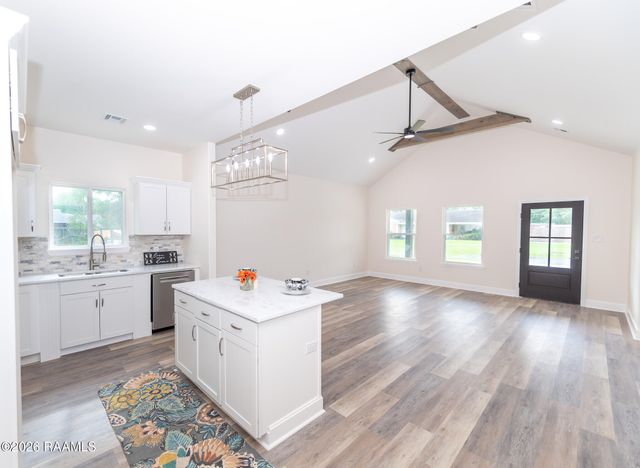 105 E Eleanor Street, Opelousas, LA 70570