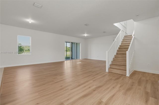 4372 SW 122nd Terrace, Davie, FL 33330