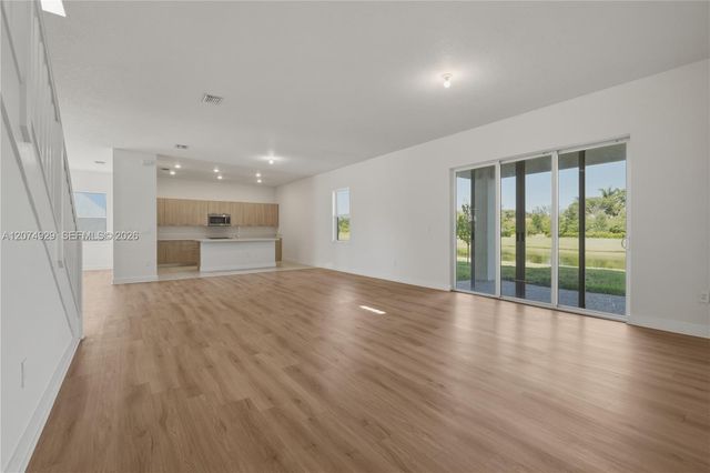 4372 SW 122nd Terrace, Davie, FL 33330