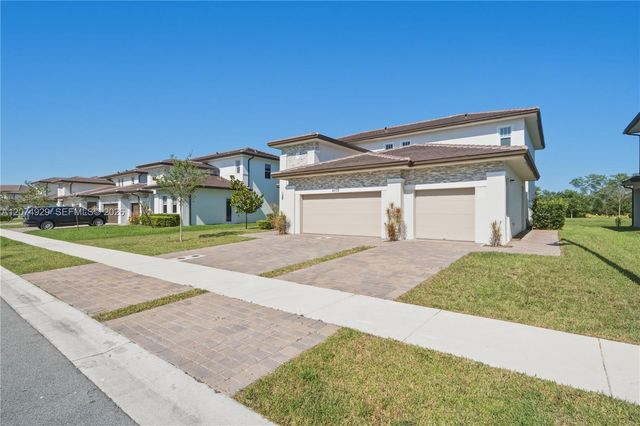 4372 SW 122nd Terrace, Davie, FL 33330