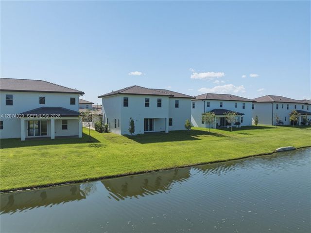 4372 SW 122nd Terrace, Davie, FL 33330